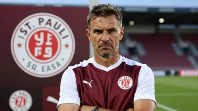 Holstein Kiel hat gegen FC St. Pauli trotz eines 0:2-Rückstands noch gepunktet