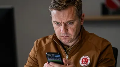 Der DFB-Kontrollausschuss hat den FC St. Pauli nach rassistischen Beleidigungen im Pokalspiel in Essen aufgefordert, eine...