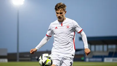 Der FC St. Pauli verpflichtet den isländischen Nationalspieler Gisli Thordarson
