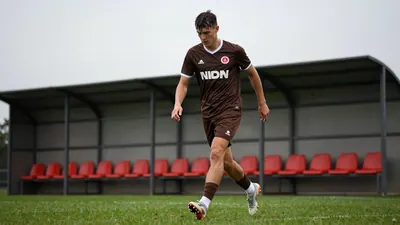 Der FC St. Pauli trifft im Testspiel auf Borussia Mönchengladbach, um nach einem 1:1 gegen Cottbus und einer unruhigen...