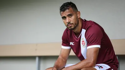 FC St. Pauli: Der schwedische Nationalspieler Eric Smith bleibt beim FC St